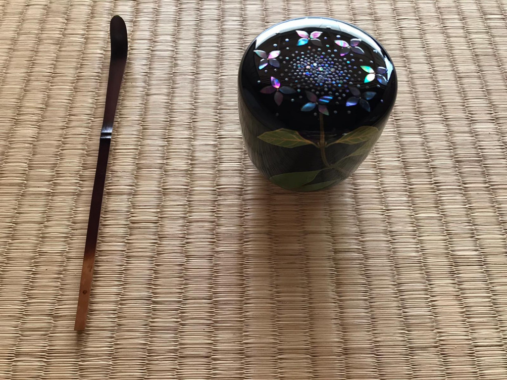 natsume laque et nacre motif d'hortensia