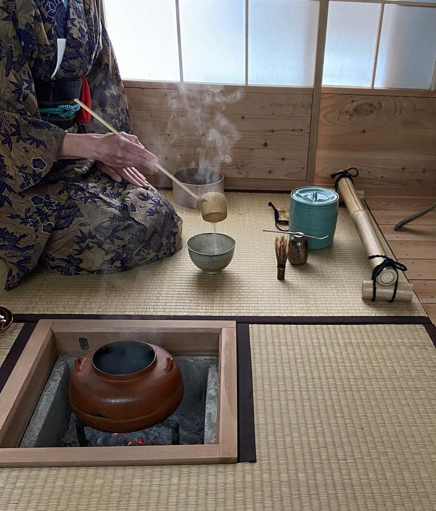 BFD0BE75-8EE5-4ECE-ABF1-2995B375CCB2