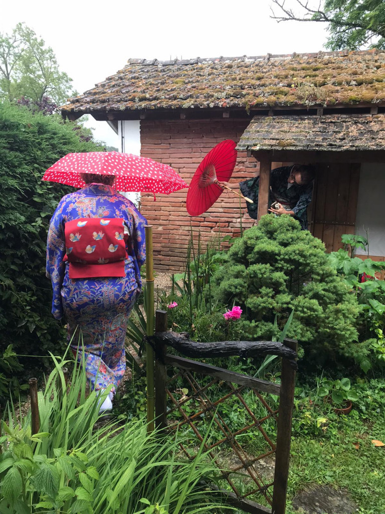 F3049B6B-8AF4-4878-9F91-22479A990F4F